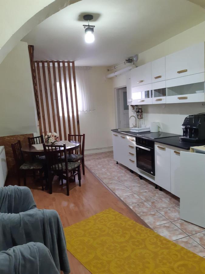 Casa Dyasof Villa Rohia ภายนอก รูปภาพ